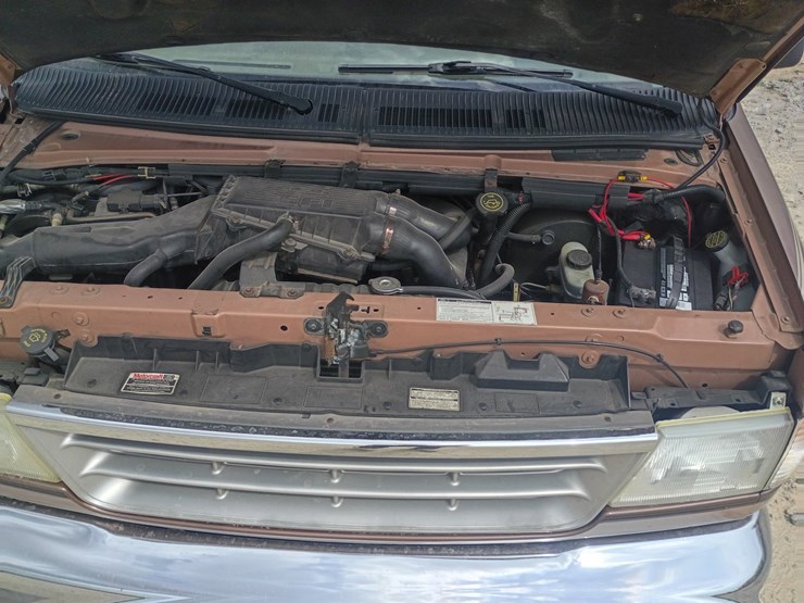 1992-ford-e150-image-18
