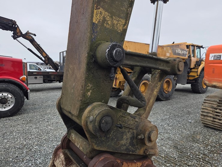 komatsu-pc150-lc-5-image-18