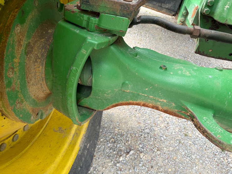 2012-john-deere-8285r-image-18