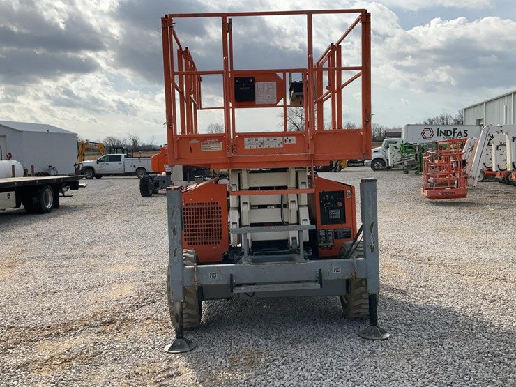 #400-•-2017-snorkel-4wd-rough-terrain-27'-scissor-lift-image-5