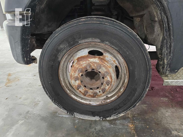 2012-ford-f450-image-17