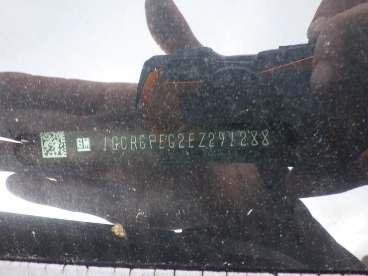 2014-chevrolet-1500-image-15