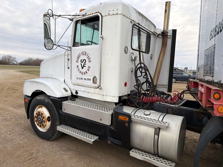 1990-kenworth-t400-image-3