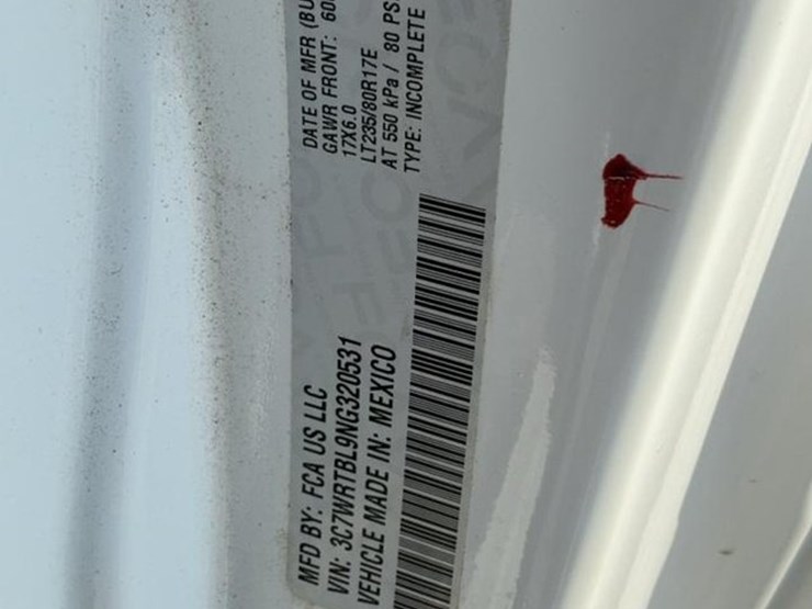 2022-dodge-3500-image-34