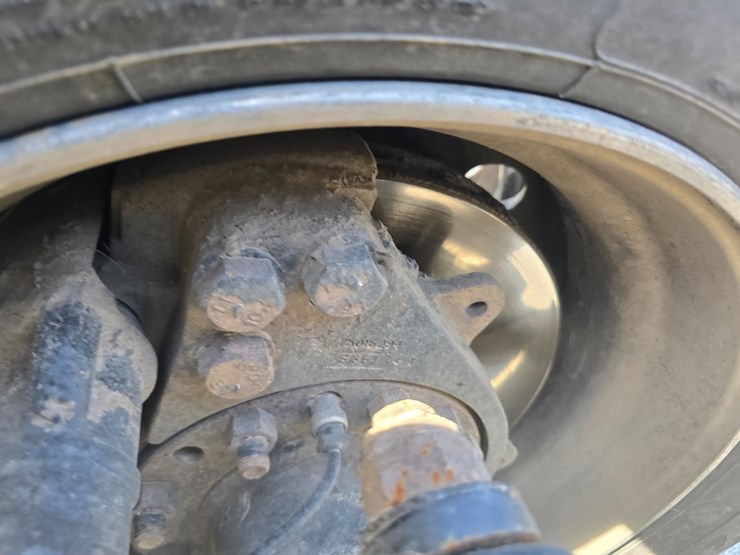 2017-peterbilt-579-image-69