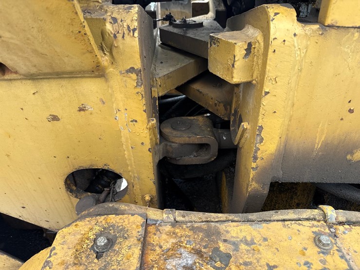 2019-champion-780a-image-32