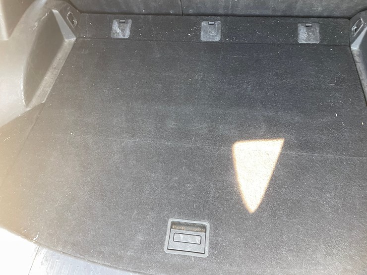 2015-nissan-rogue-image-56