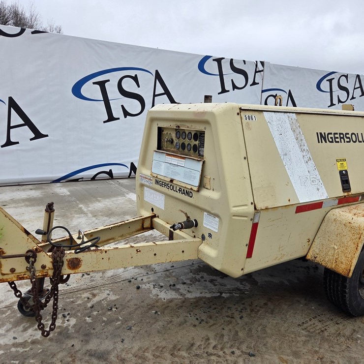 1994 MASSEY-FERGUSON 8