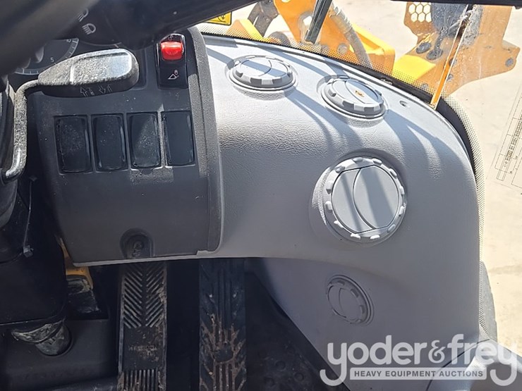 2021-volvo-l90h-image-125