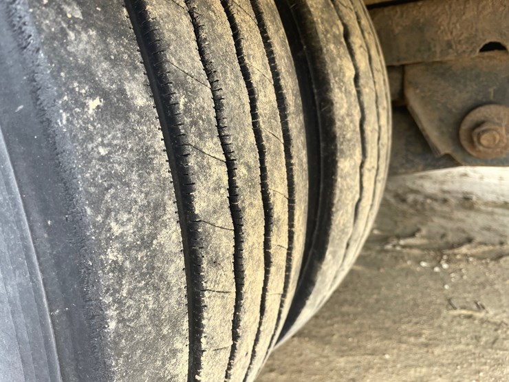 #7516-•-2015-landoll-s30c-51'-hydraulic-beavertail-semi-trailer-image-58