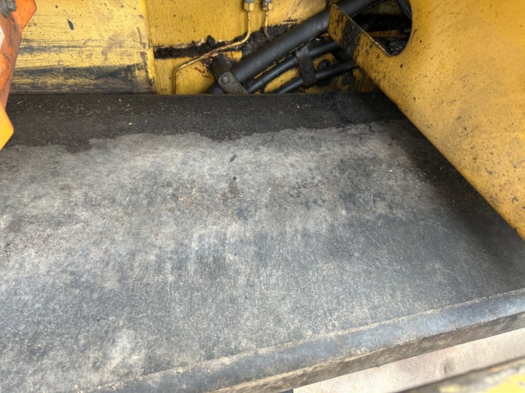 caterpillar-ap-1055b-image-43