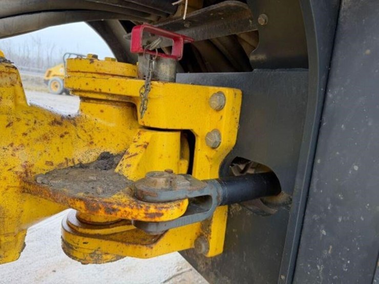 2011-bomag-bw211d-40-image-25