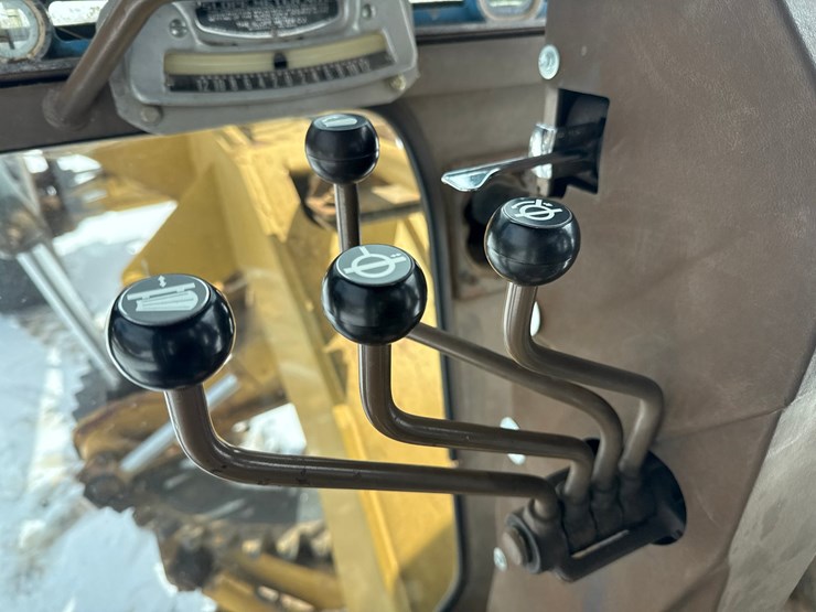 2019-champion-780a-image-53