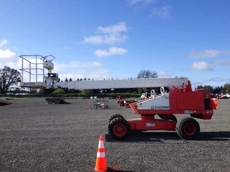 snorkel-a42r-telescopic-boom-lift-image-8