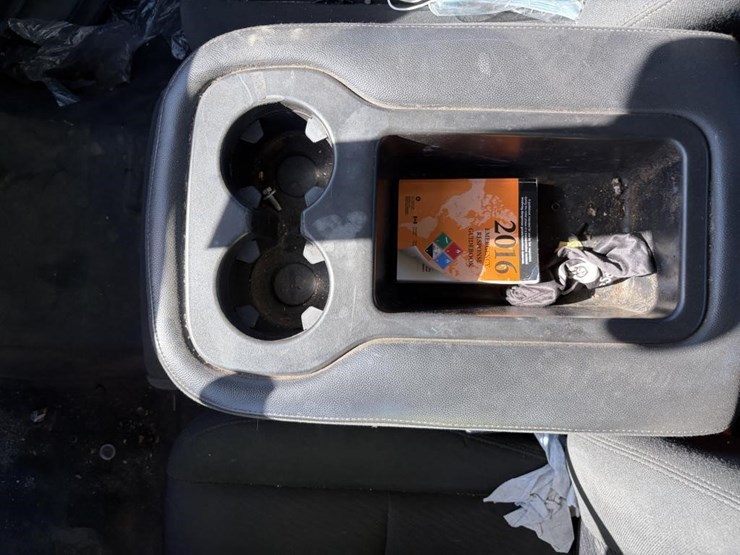 2012-gmc-sierra-2500-image-22