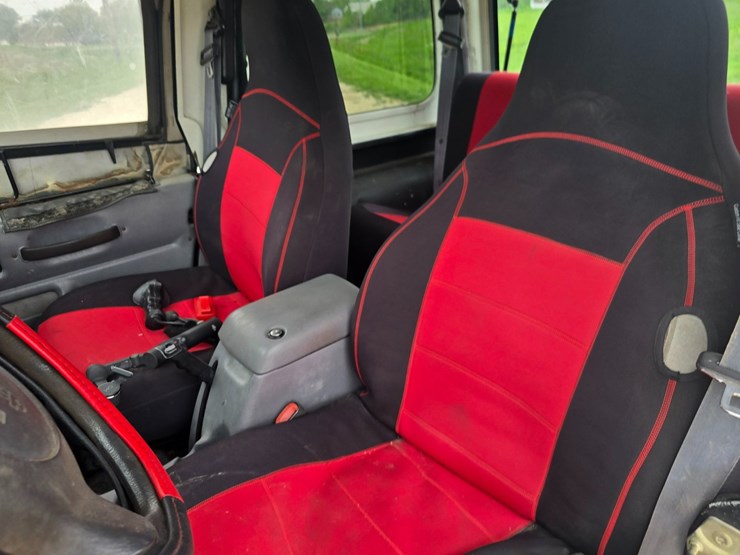 1997-jeep-wrangler-image-33