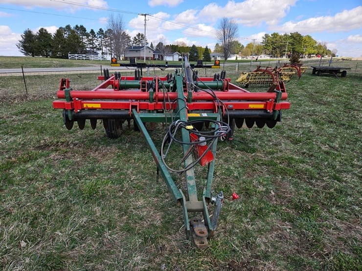 #515-•-brillion-sb-91-9-shank-chisel-plow-image-8