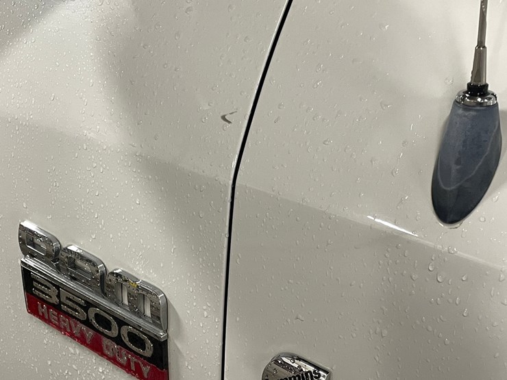 2012-dodge-3500-image-69