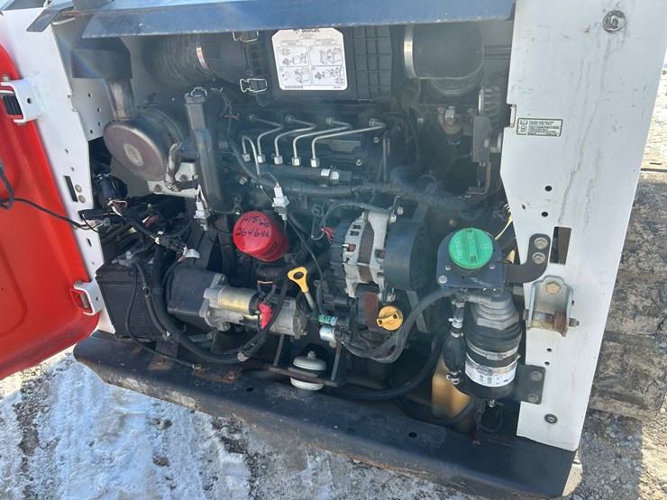 2017-bobcat-t550-image-22