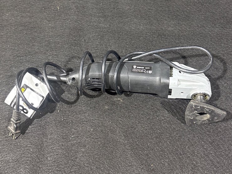 #782-•-deko-triangle-sander-image-1