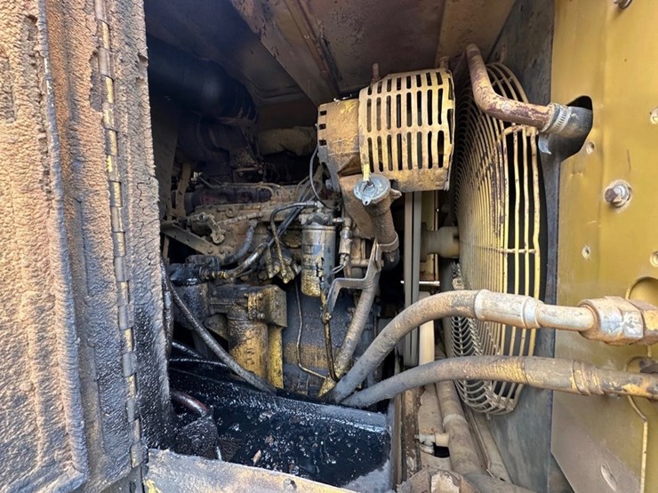 caterpillar-615c-image-2