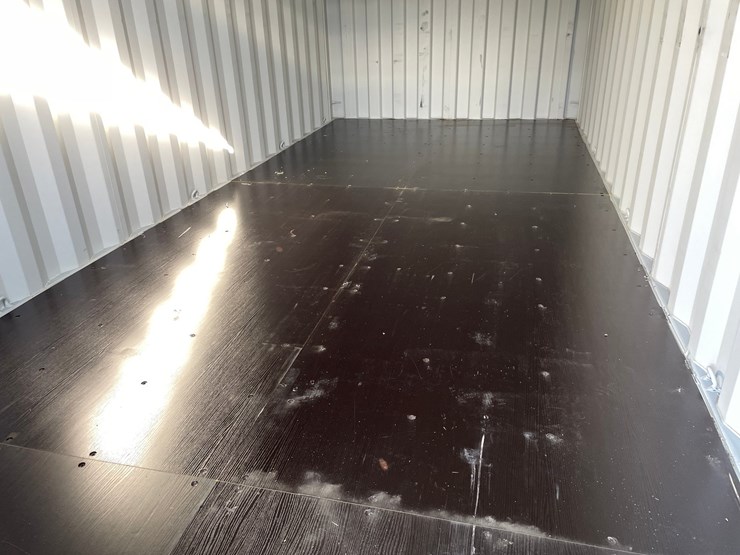 #2847-•-20'-shipping-container-image-10