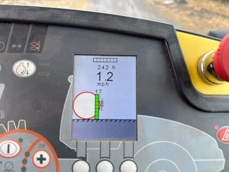 2022-hamm-h12i-image-33