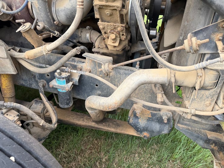 2000-international-9200-image-59