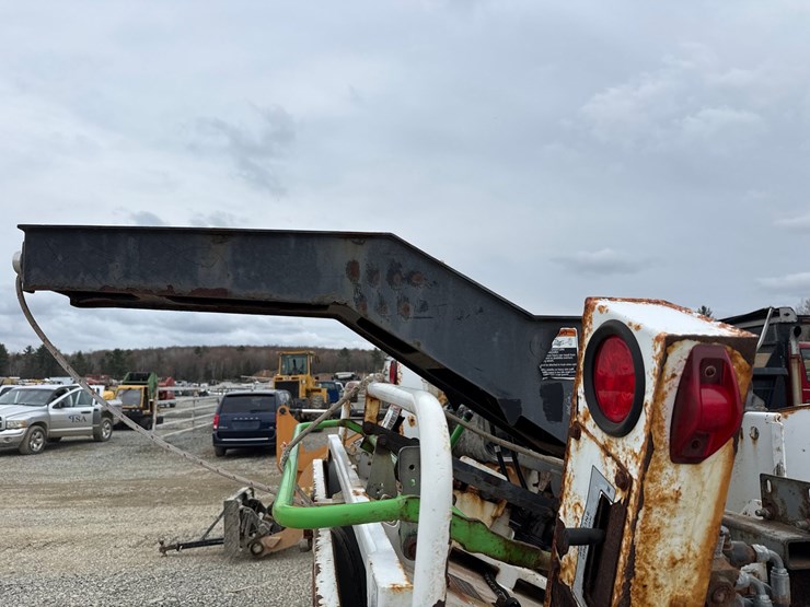 2016-altec-dc1317hp-image-31