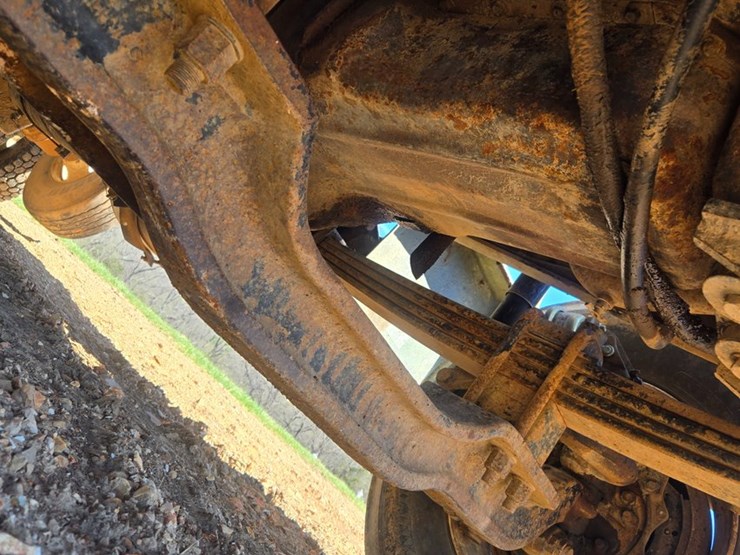 1994-mack-rd690s-image-61