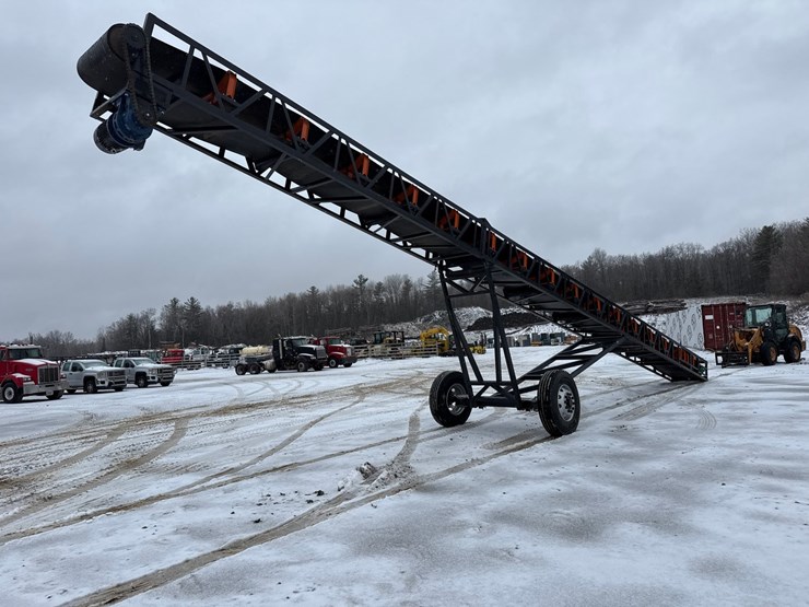 massey-ferguson-8-image-5
