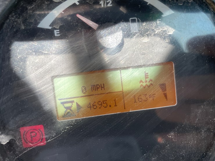 2014-jlg-g5-18a-image-61