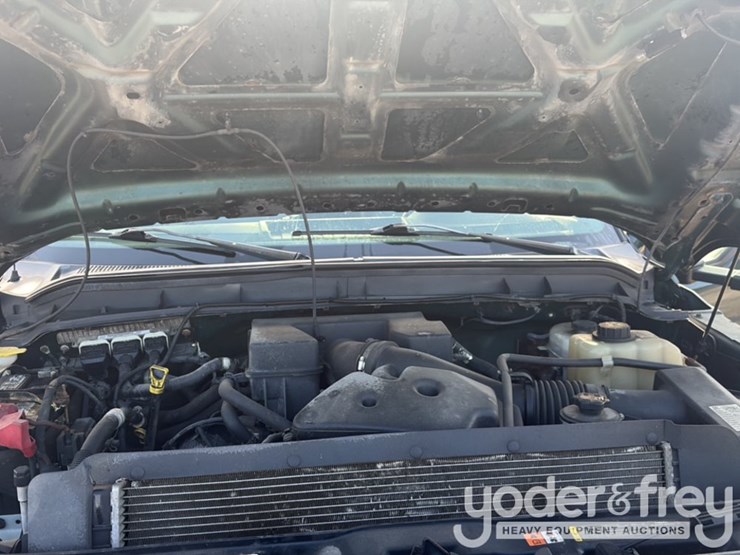 2011-ford-f350-image-42