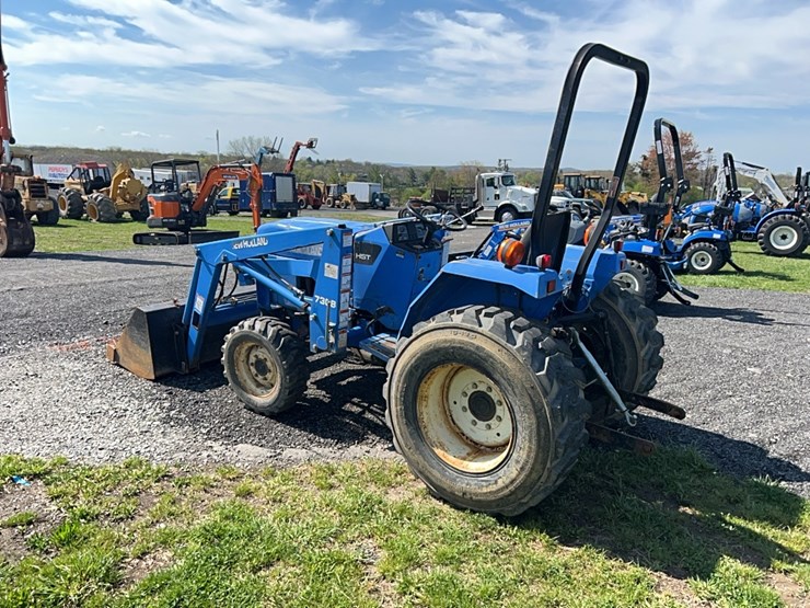 new-holland-tc30-image-4