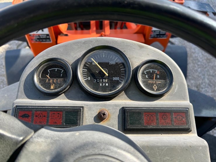 kubota-r420s-image-18