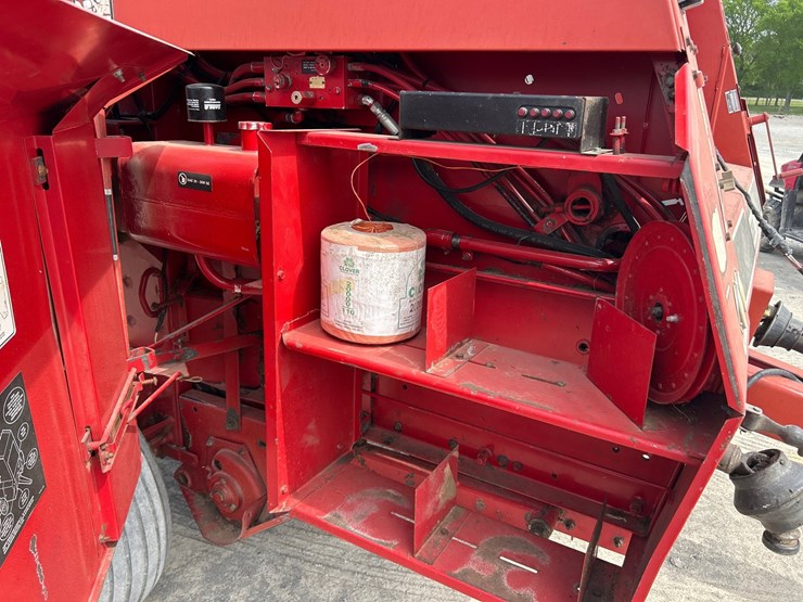 case-ih-8460-image-8