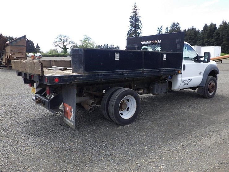 2011-ford-f550-image-5