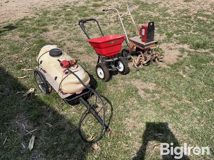 tiller,-broadcast-spreader-image-3