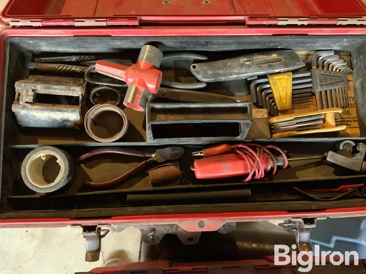 toolboxes-with-tools-image-5