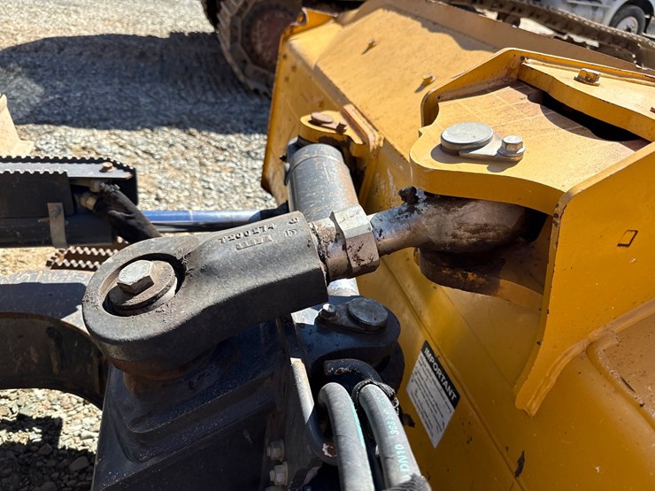 deere-450k-lgp-image-12