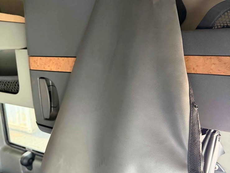 2015-international-prostar-image-21