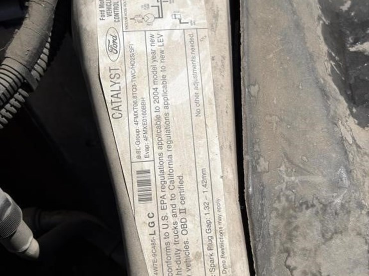 2004-ford-f350-image-8