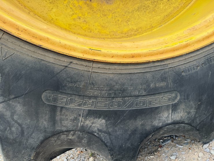 1998-john-deere-8300-image-5