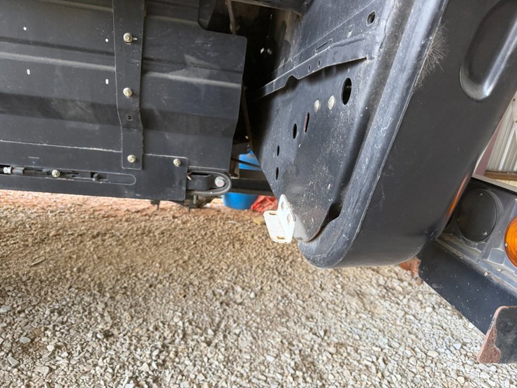 2011-mac-don-d60-image-5