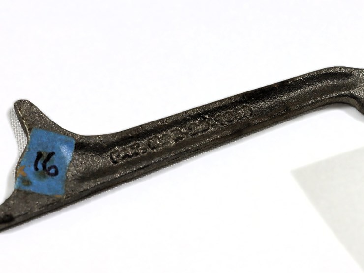 #47-•-cast-iron-stem-whistle-handle-image-5