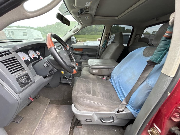 2006-dodge-ram-1500-image-10