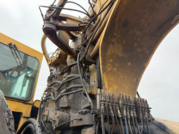 caterpillar-637e-image-37