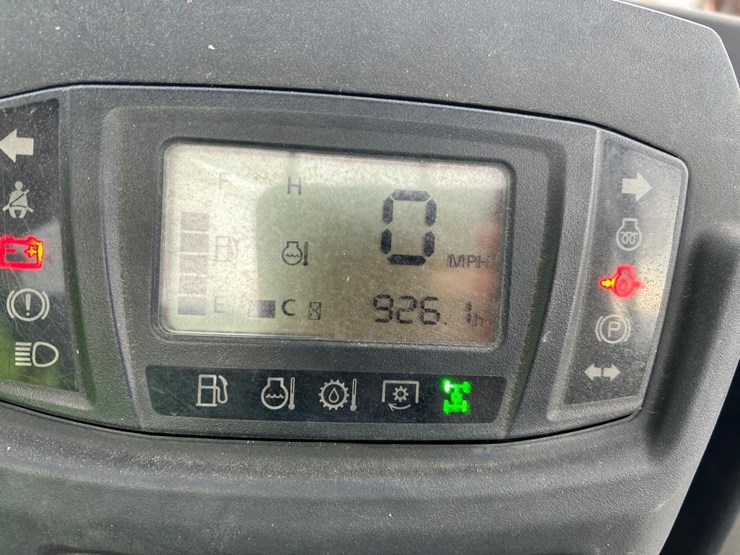 kubota-rtv900-image-14