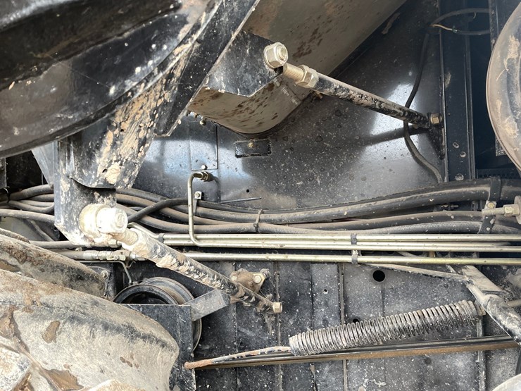 gleaner-r65-image-65