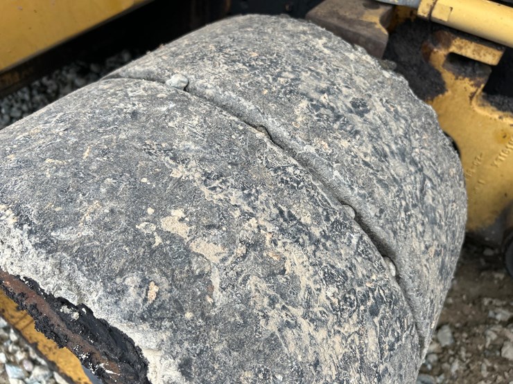 caterpillar-ap-1000e-image-71